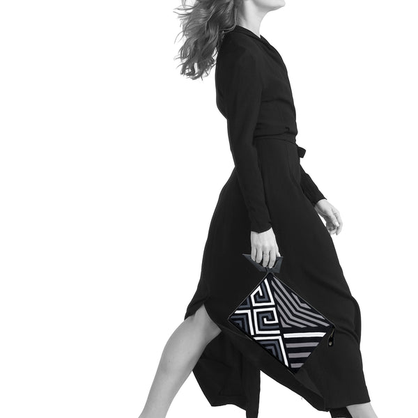 Narrow Clutch - Black/White/Grey